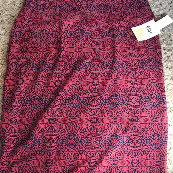 LuLaRoe Dresses & Skirts - Lularoe 3xl NWT 3xl Cassie LuLaRoe Dresses & Skirts - Lularoe 3xl NWT 3xl Cassie